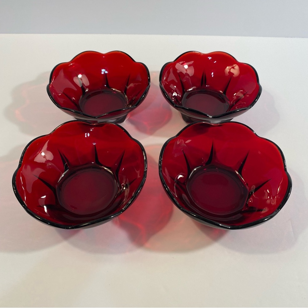 Vintage Anchor Hocking Set of 4 Four Royal Ruby Red Scallop Dessert Berry Bowls